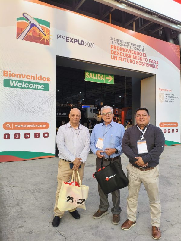 Encuentro con Germán Arce, Presidente de CONAMIN, y Jaime Valdez, especialista en perforación.